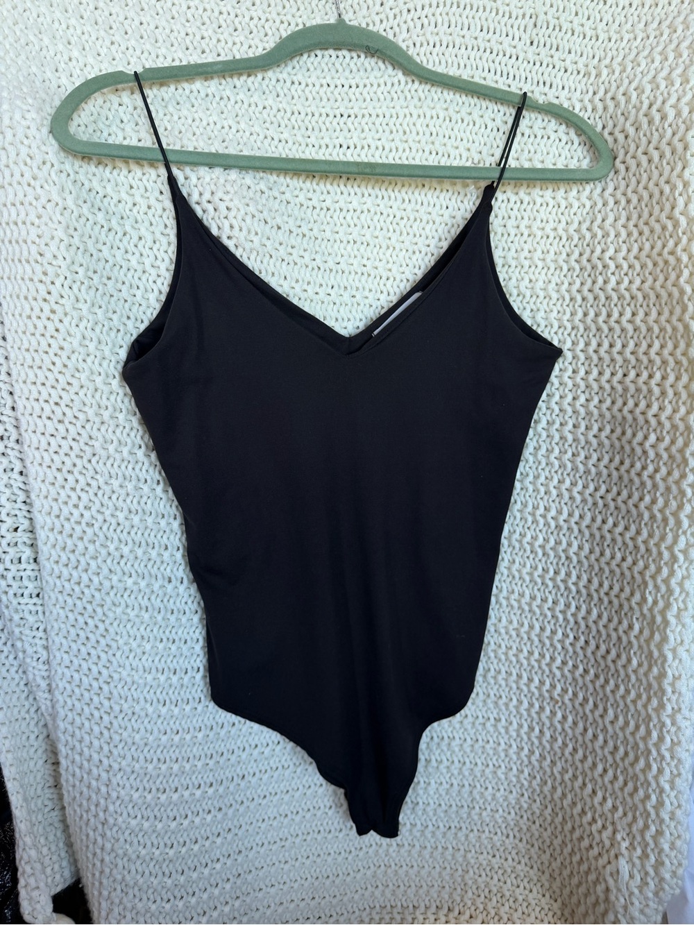 3 Bodysuits - Gaze V-Neck Sleeveless Bodysuit - Picture 6 of 7